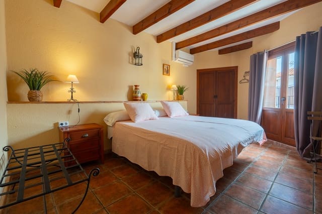 6 sovrum Kommersiell till salu i Sagra - 569 000 € (Ref: 10049457)