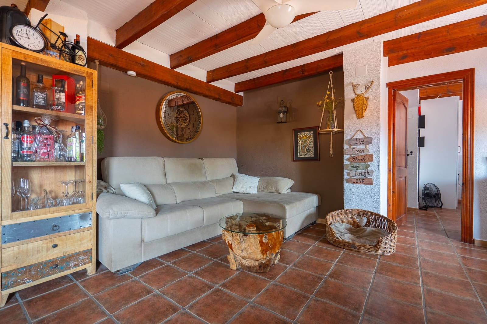 6 soveværelse Erhverv til salg i Sagra - € 569.000 (Ref: 10049457)