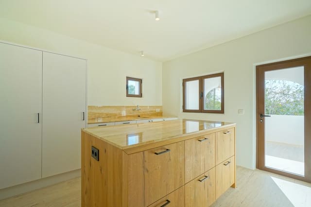 5 Zimmer Villa zu verkaufen in Benissa mit Pool Garage - 2.590.000 € (Ref: 10049463)