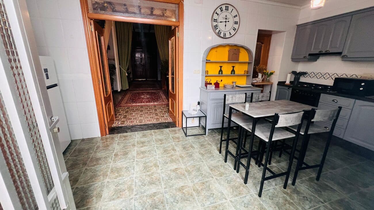 Casa de 4 habitaciones en Daimús en venta - 365.000 € (Ref: 10049469)