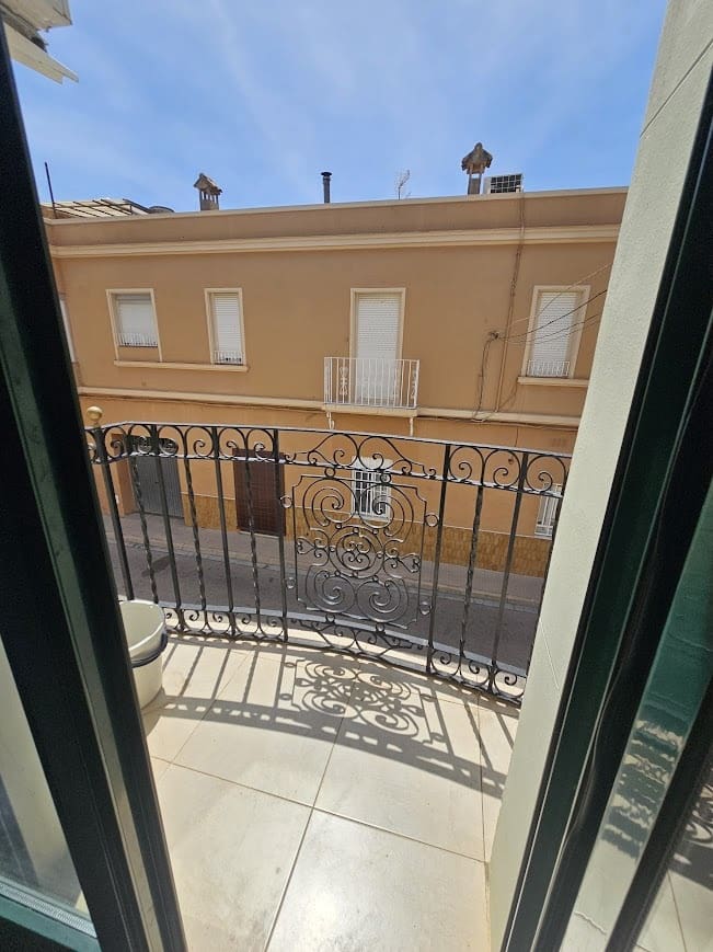 Casa de 4 habitaciones en Daimús en venta - 365.000 € (Ref: 10049469)