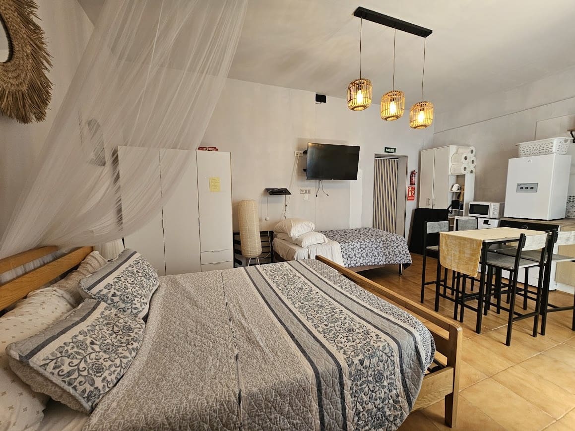 Casa de 4 habitaciones en Daimús en venta - 365.000 € (Ref: 10049469)