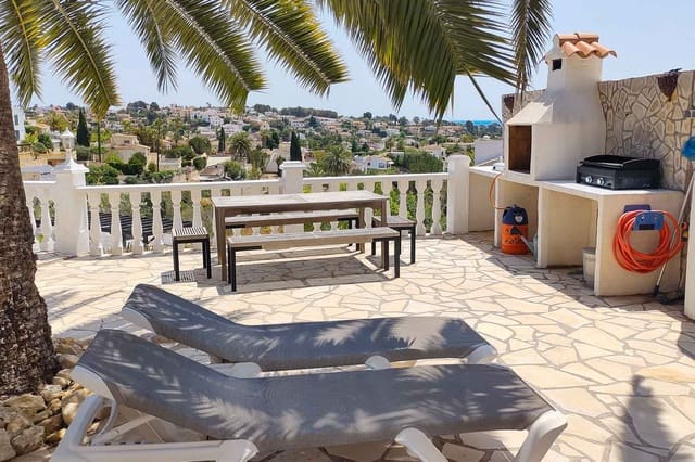 4 soveværelse Villa til salg i Benissa med swimmingpool - € 695.000 (Ref: 10049471)