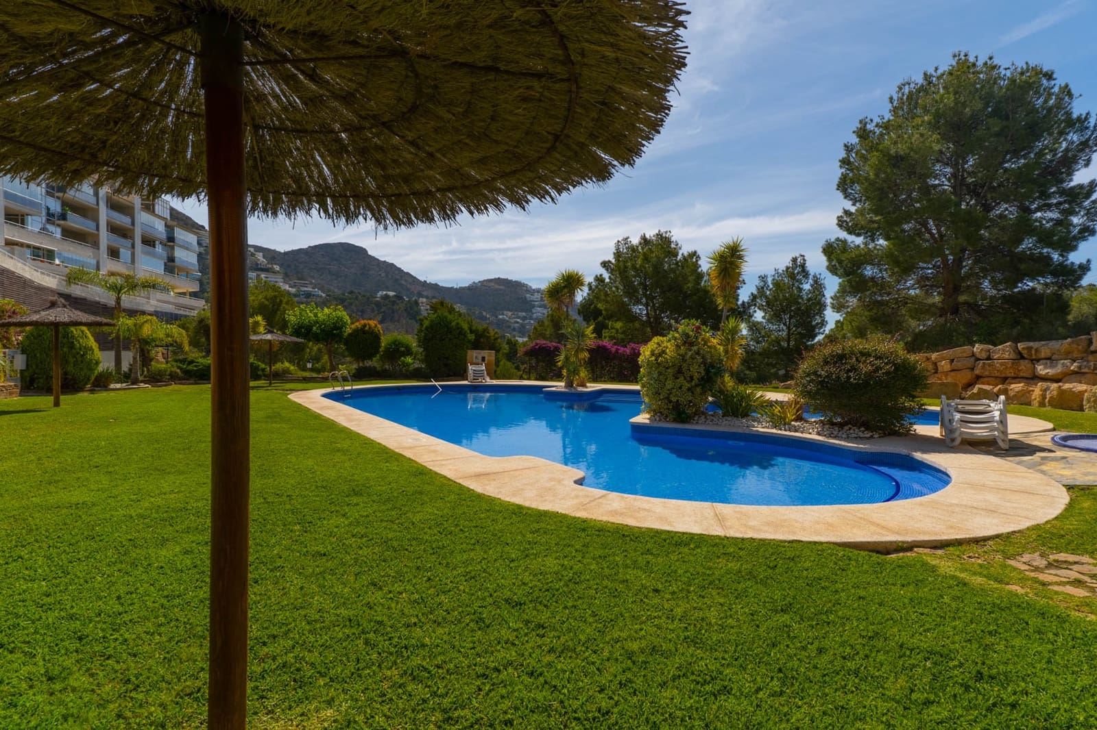 2 sypialnia Apartament na sprzedaż w Altea z basenem garażem - 375 000 € (Ref: 10049475)