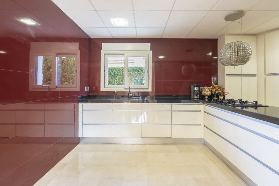 Chalet de 4 habitaciones en Benissa en venta con piscina - 1.350.000 € (Ref: 10049490)