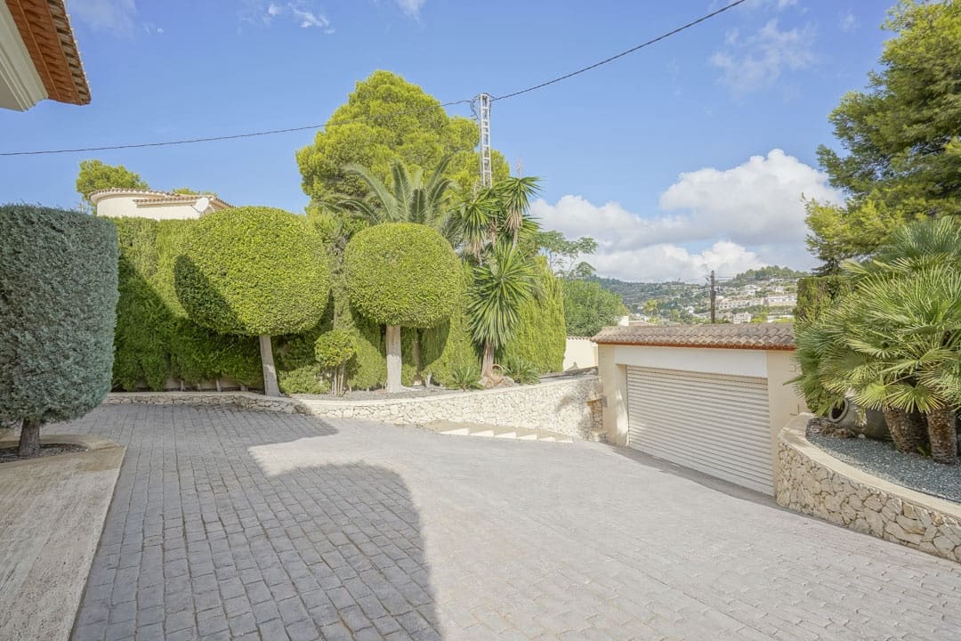 Chalet de 4 habitaciones en Benissa en venta con piscina - 1.350.000 € (Ref: 10049490)