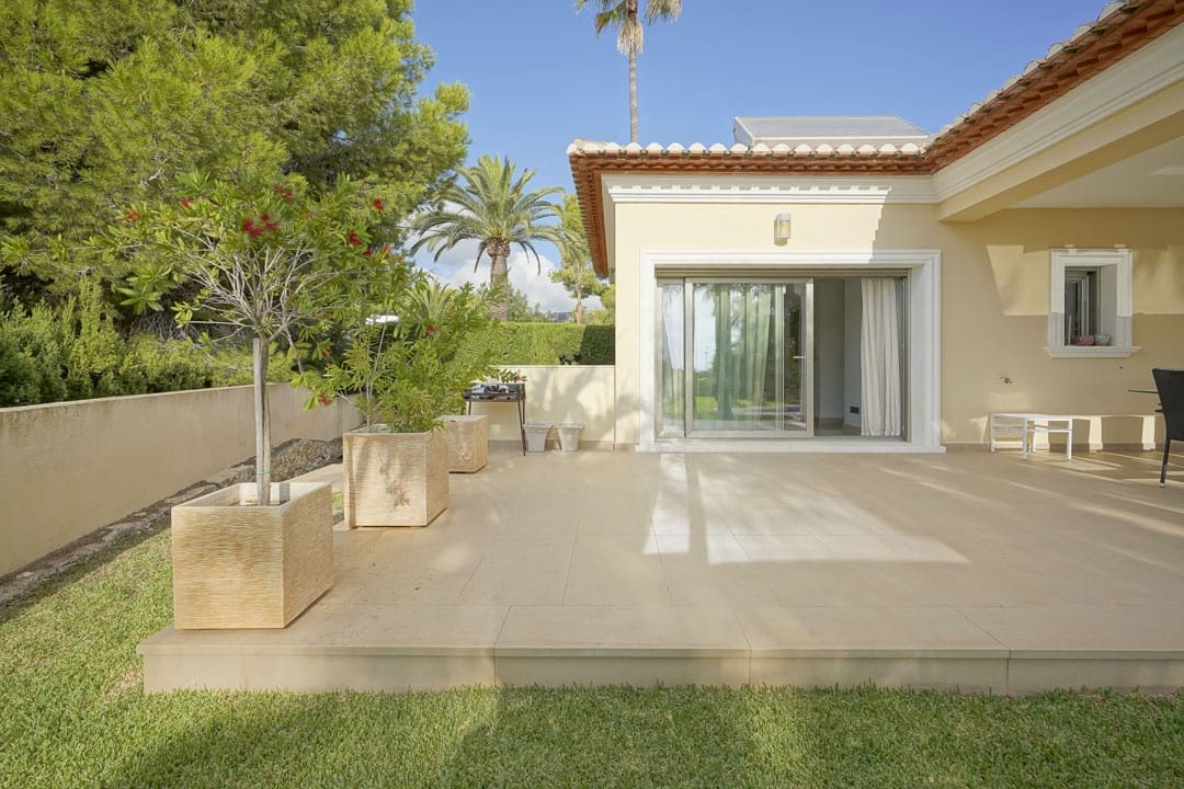Chalet de 4 habitaciones en Benissa en venta con piscina - 1.350.000 € (Ref: 10049490)