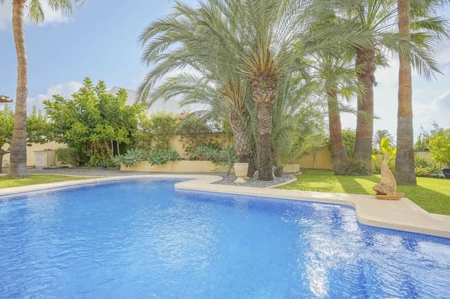 Chalet de 4 habitaciones en Benissa en venta con piscina - 1.350.000 € (Ref: 10049490)