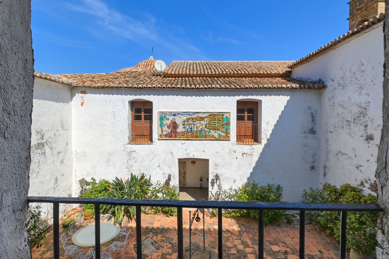 5 bedroom Hotel for sale in Denia with garage - € 2,300,000 (Ref: 10049493)