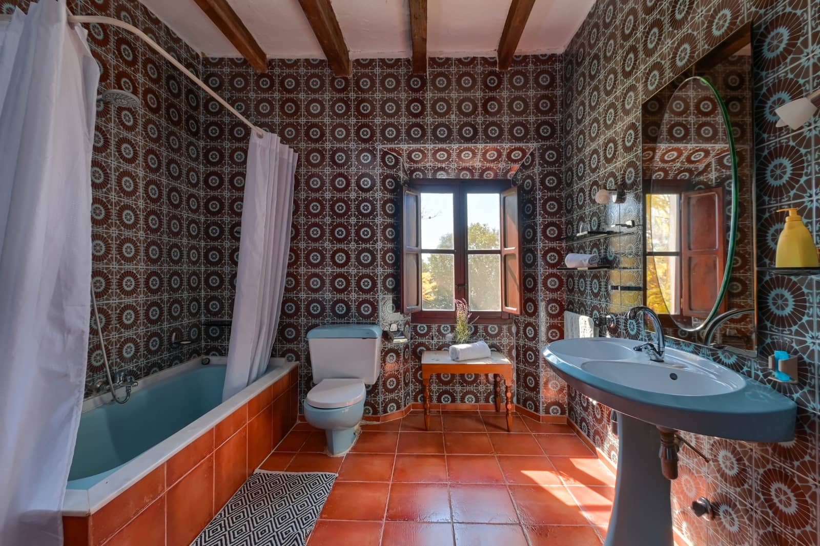 5 bedroom Hotel for sale in Denia with garage - € 2,300,000 (Ref: 10049493)