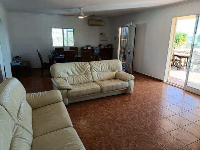 3 soverom Villa til salgs i Chella med svømmebasseng - € 335 000 (Ref: 10049619)