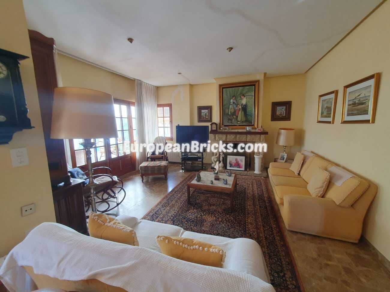 7 soverom Villa til salgs i Canals - € 399 000 (Ref: 10049620)