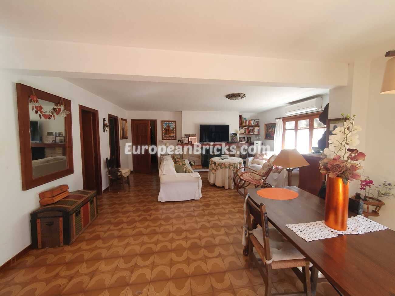 7 soverom Villa til salgs i Canals - € 399 000 (Ref: 10049620)