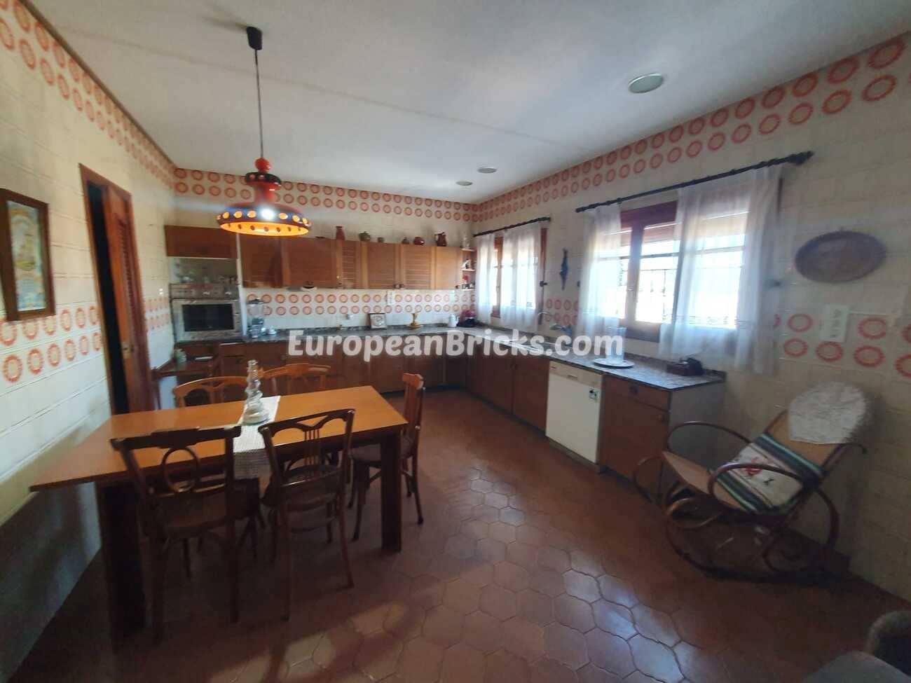 7 soverom Villa til salgs i Canals - € 399 000 (Ref: 10049620)