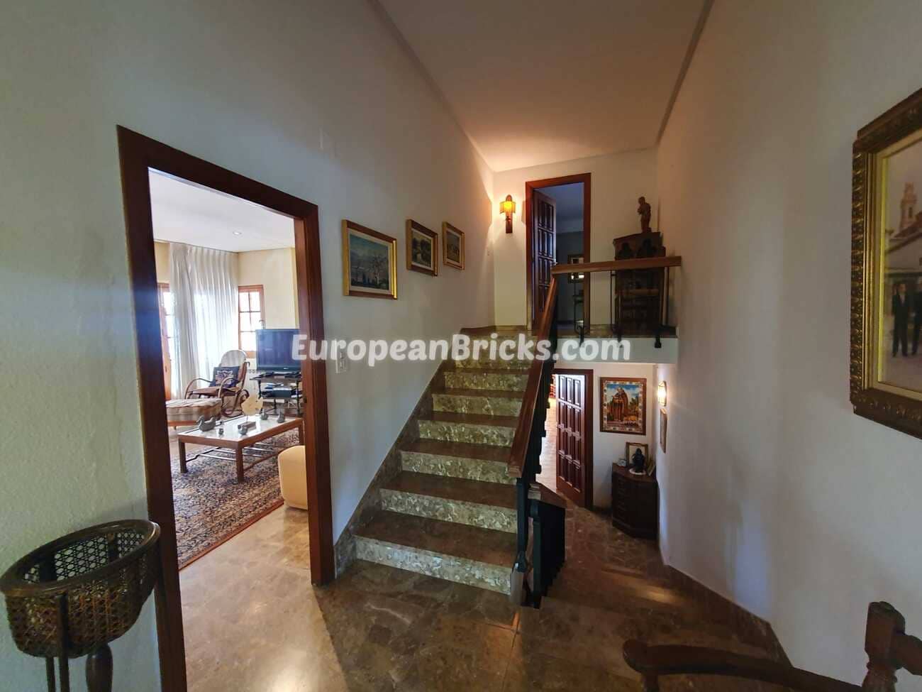 7 soverom Villa til salgs i Canals - € 399 000 (Ref: 10049620)
