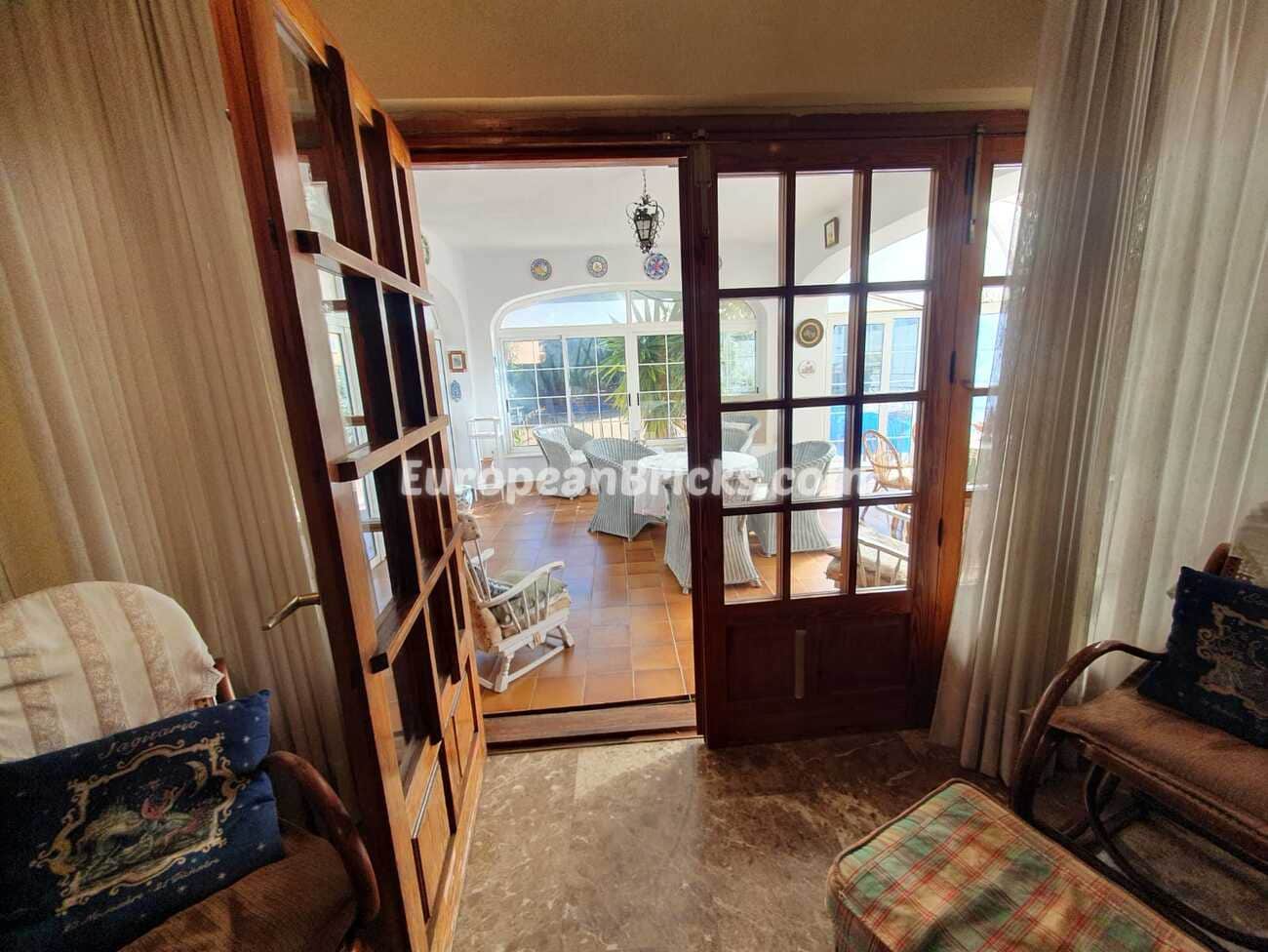 7 soverom Villa til salgs i Canals - € 399 000 (Ref: 10049620)