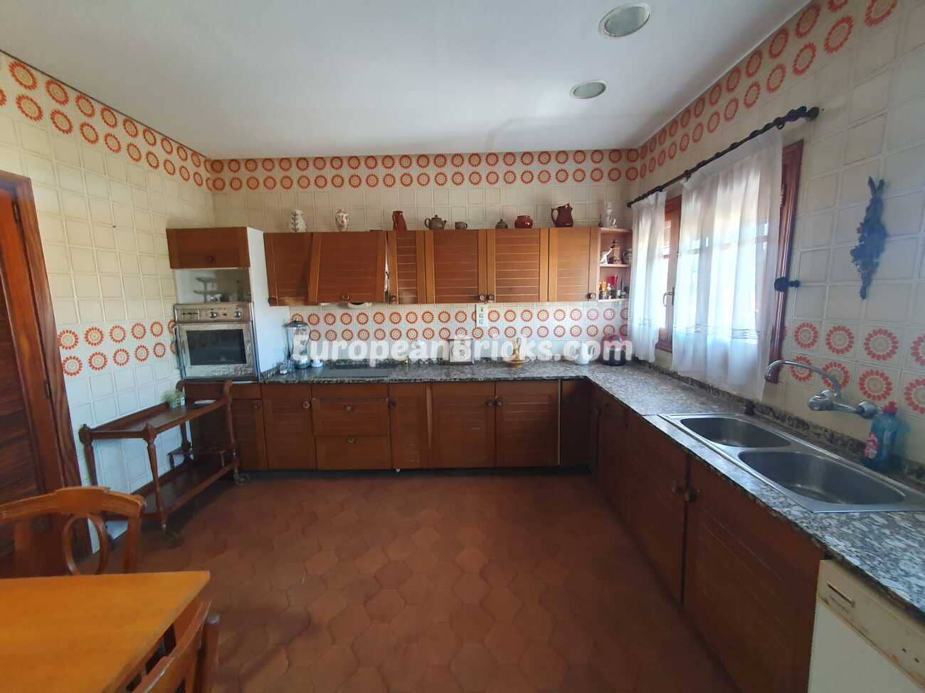 7 soverom Villa til salgs i Canals - € 399 000 (Ref: 10049620)