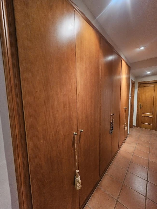 4 bedroom Villa for sale in Alberic with pool - € 325,000 (Ref: 10049622)