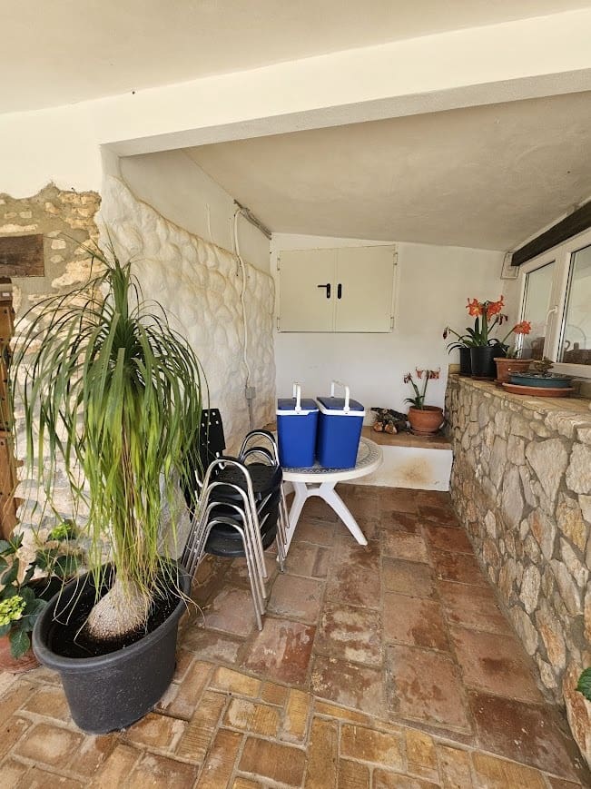 1 sypialnia Finka/Dom wiejski na sprzedaż w Teresa de Cofrentes z garażem - 185 000 € (Ref: 10049624)