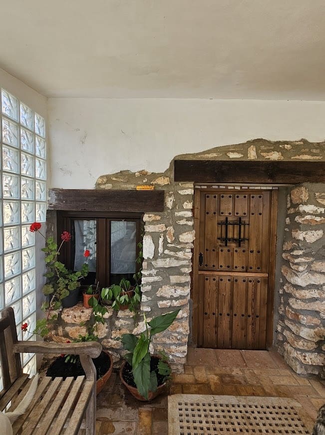 1 sypialnia Finka/Dom wiejski na sprzedaż w Teresa de Cofrentes z garażem - 185 000 € (Ref: 10049624)