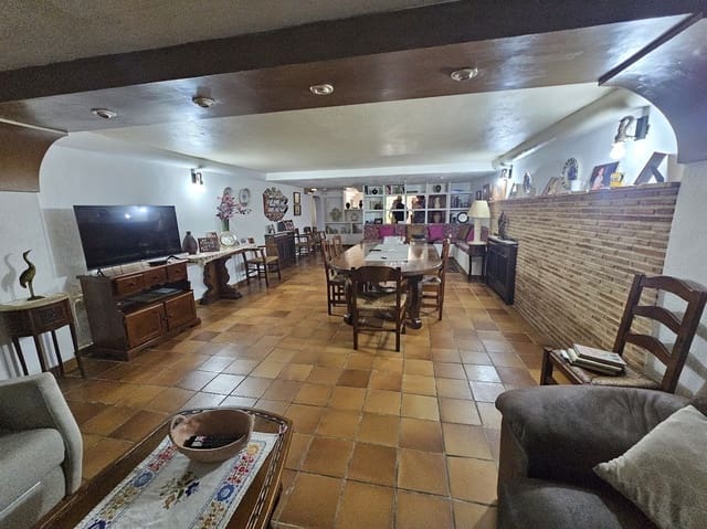 8 soverom Finca/Herregård til salgs i Canals med svømmebasseng garasje - € 395 000 (Ref: 10049626)