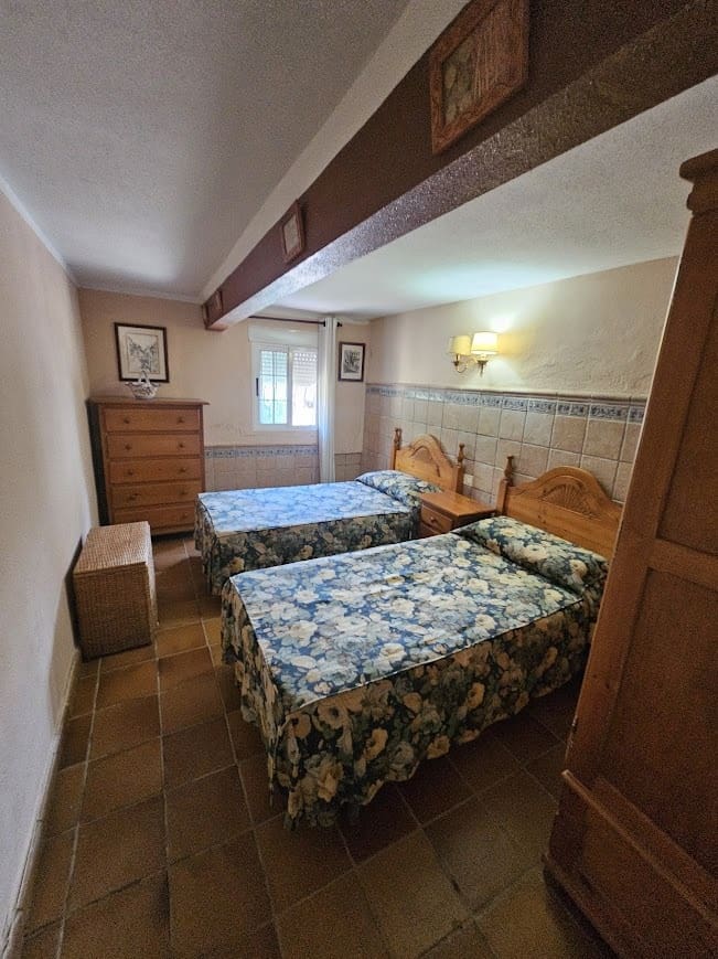 8 soverom Finca/Herregård til salgs i Canals med svømmebasseng garasje - € 395 000 (Ref: 10049626)