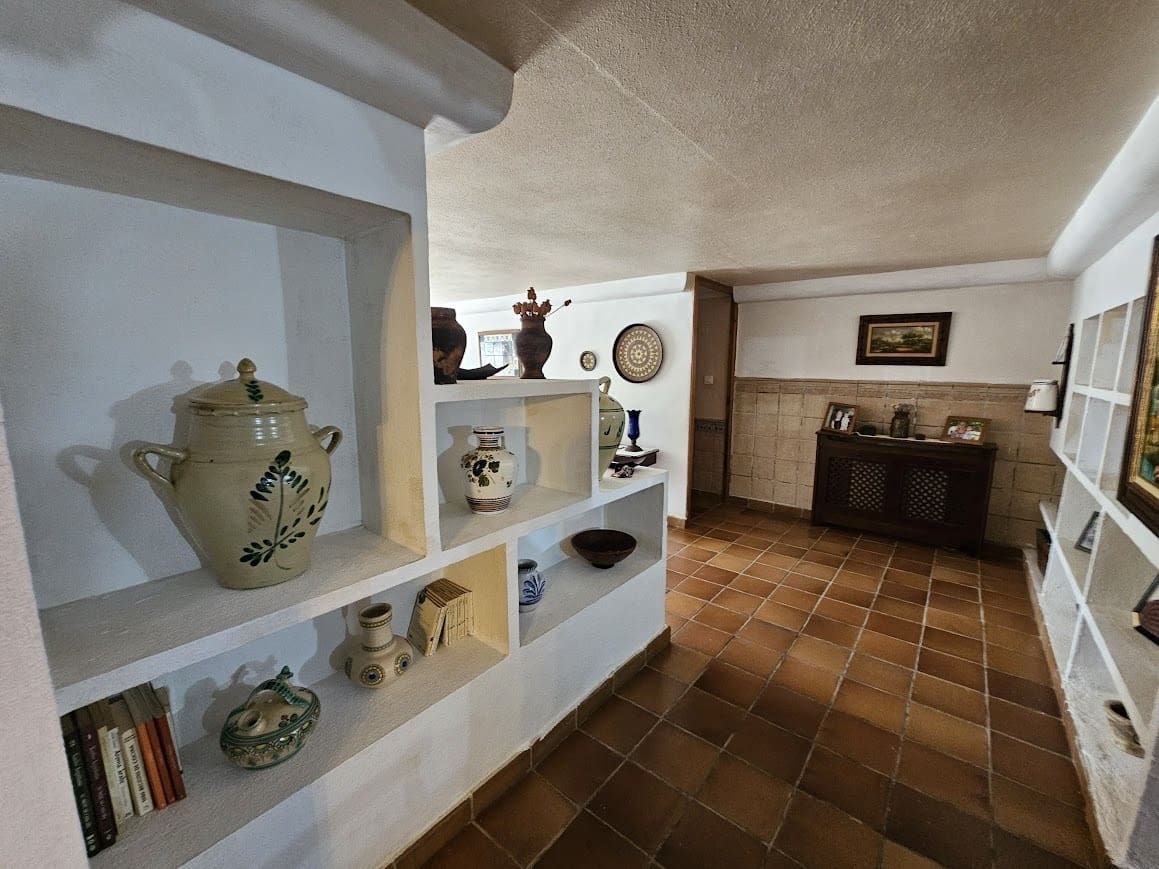 8 soverom Finca/Herregård til salgs i Canals med svømmebasseng garasje - € 395 000 (Ref: 10049626)