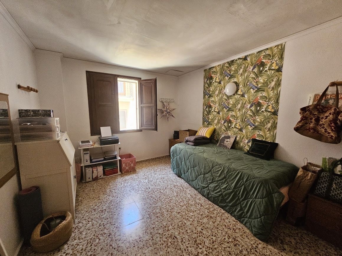 9 slaapkamer Villa te koop in Carcaixent - € 375.000 (Ref: 10049628)