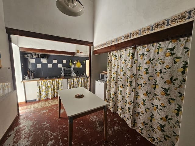 9 soveværelse Villa til salg i Carcaixent - € 375.000 (Ref: 10049628)