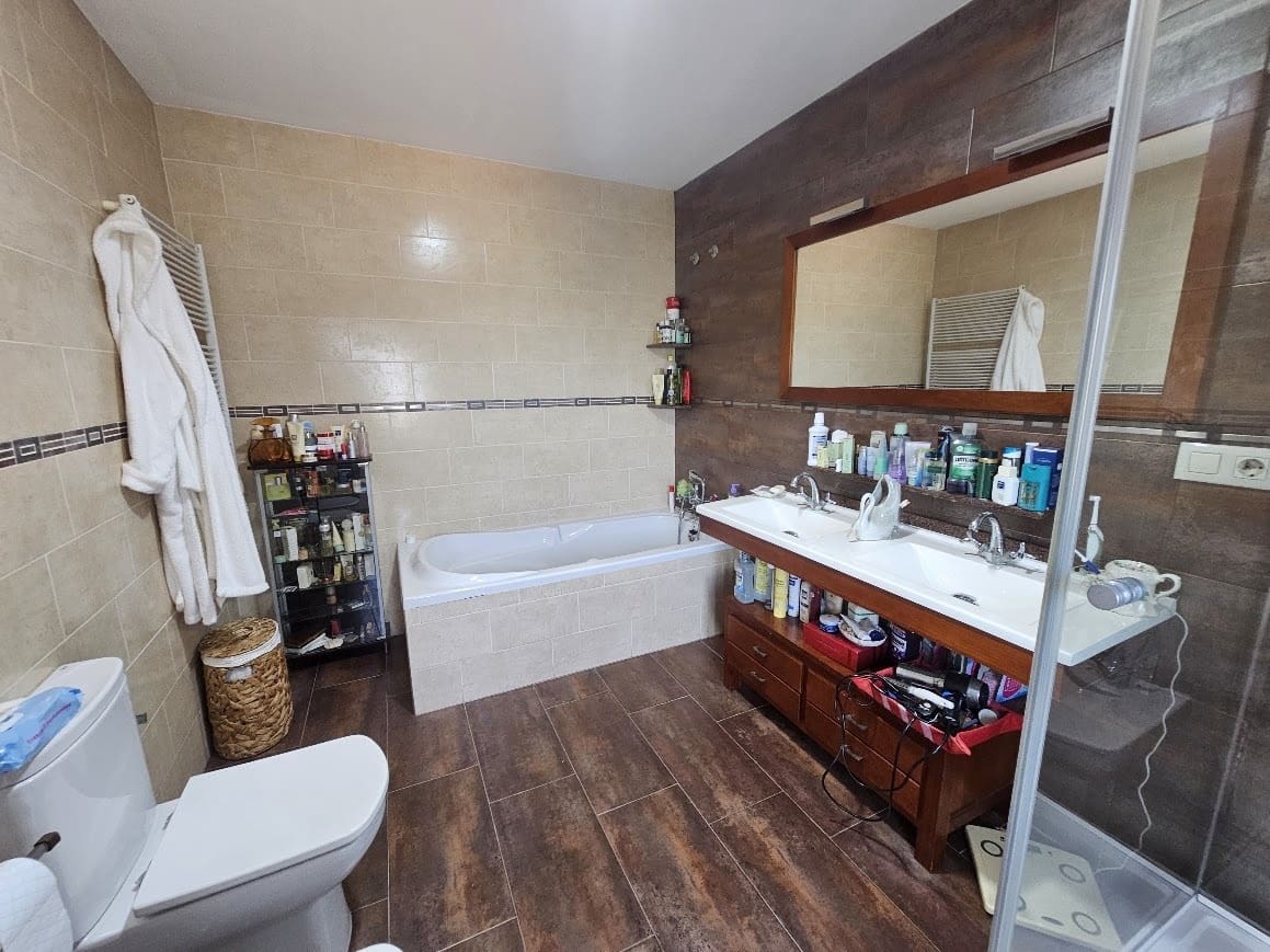 10 bedroom Villa for sale in Beniganim with pool garage - € 899,950 (Ref: 10049629)