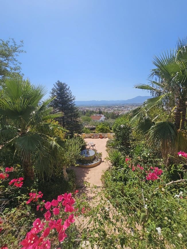 10 bedroom Villa for sale in Beniganim with pool garage - € 899,950 (Ref: 10049629)