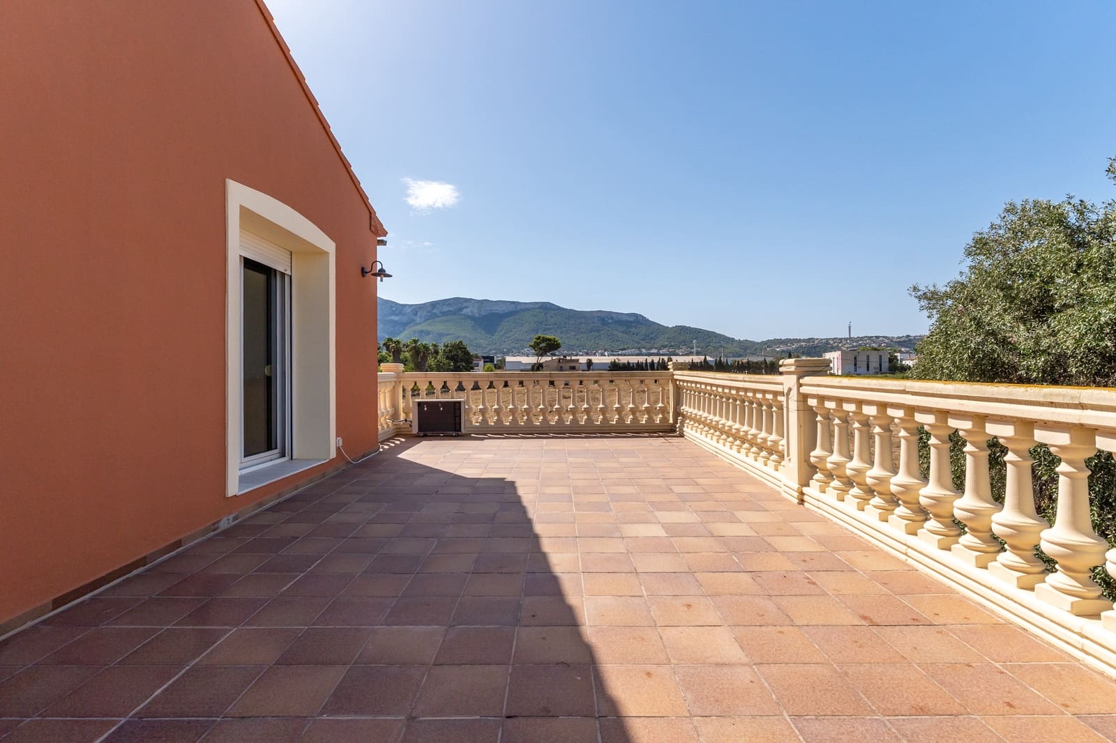 Finca/Casa Rural de 6 habitaciones en Dénia en venta con garaje - 1.395.000 € (Ref: 10057688)