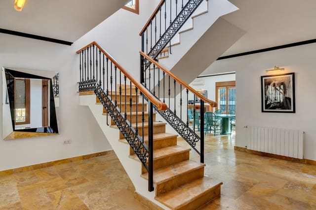 4 soverom Villa til salgs i Beniarbeig med svømmebasseng - € 995 000 (Ref: 10068120)