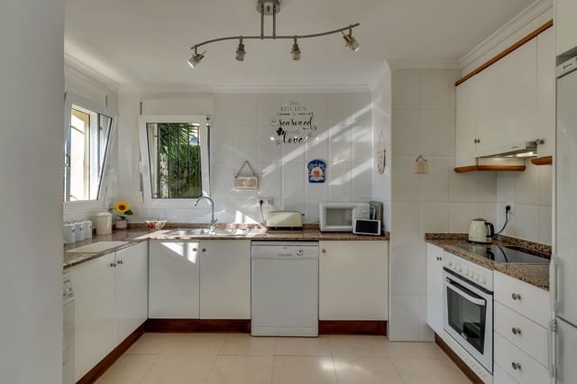 3 soverom Villa til salgs i La Sella med svømmebasseng garasje - € 479 000 (Ref: 10085375)