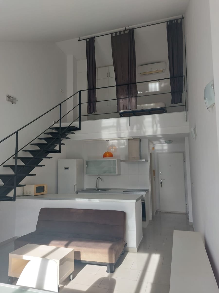 Appartement de 1 chambre à louer à Beniarbeig avec garage - 700 € (Ref: 10118175)