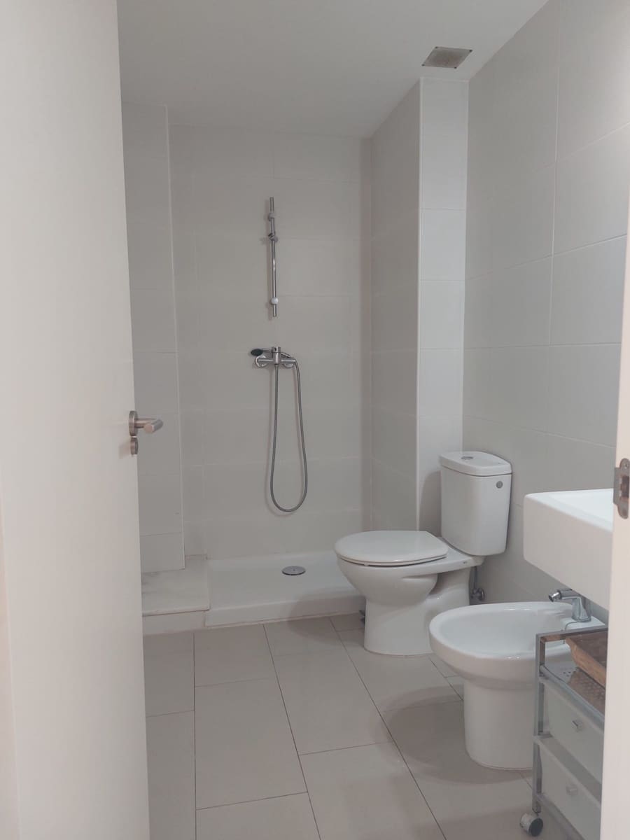 Appartement de 1 chambre à louer à Beniarbeig avec garage - 700 € (Ref: 10118175)