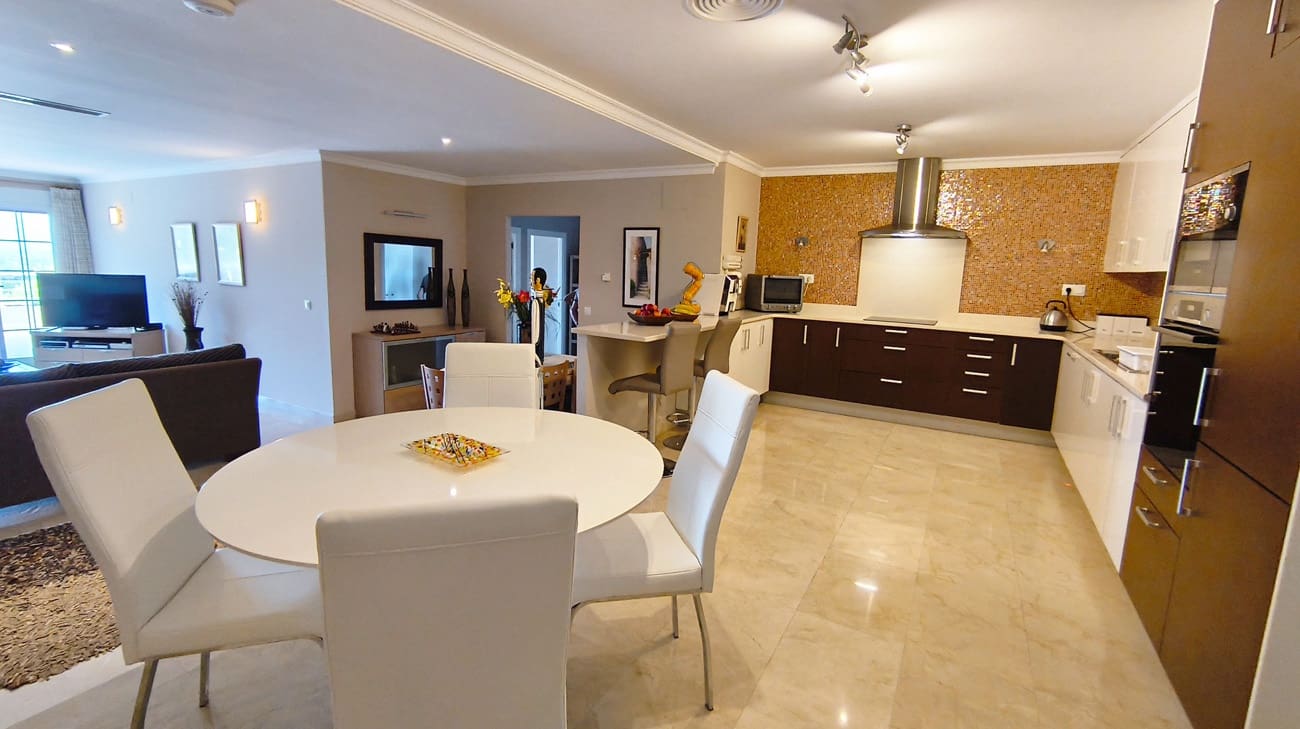 4 sypialnia Apartament na sprzedaż w La Sella z basenem garażem - 575 000 € (Ref: 10120993)