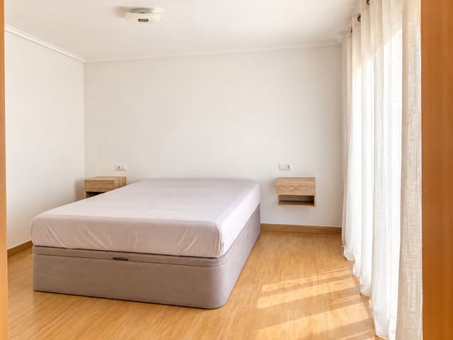 3 slaapkamer Huis te huur in Benidoleig met garage - € 900 (Ref: 10147065)