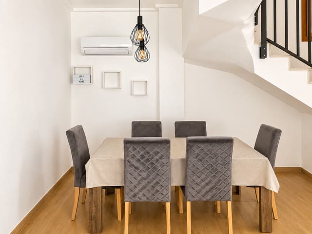 3 slaapkamer Huis te huur in Benidoleig met garage - € 900 (Ref: 10147065)
