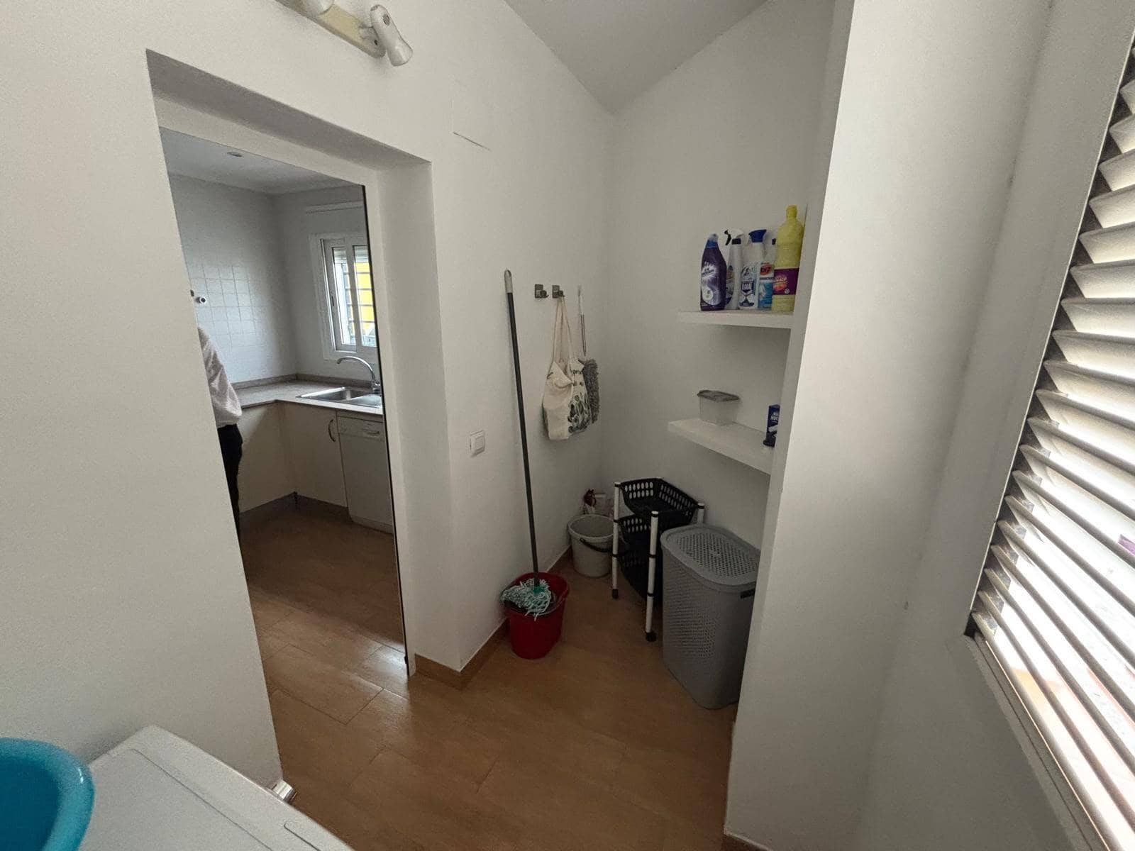 3 slaapkamer Huis te huur in Benidoleig met garage - € 900 (Ref: 10147065)