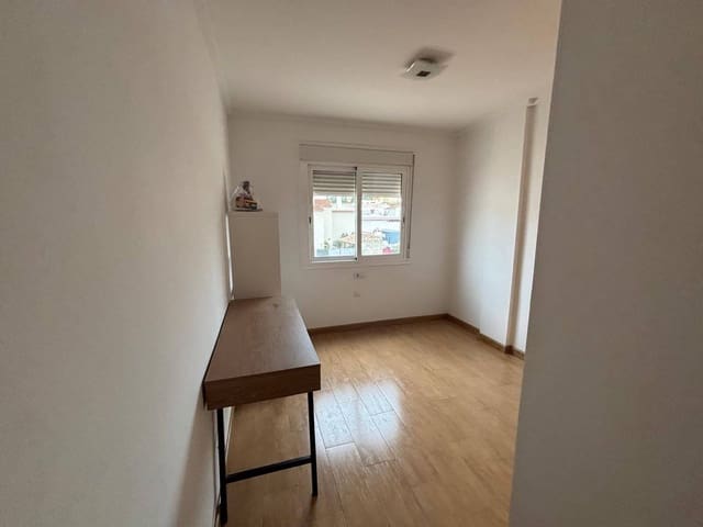 3 slaapkamer Huis te huur in Benidoleig met garage - € 900 (Ref: 10147065)