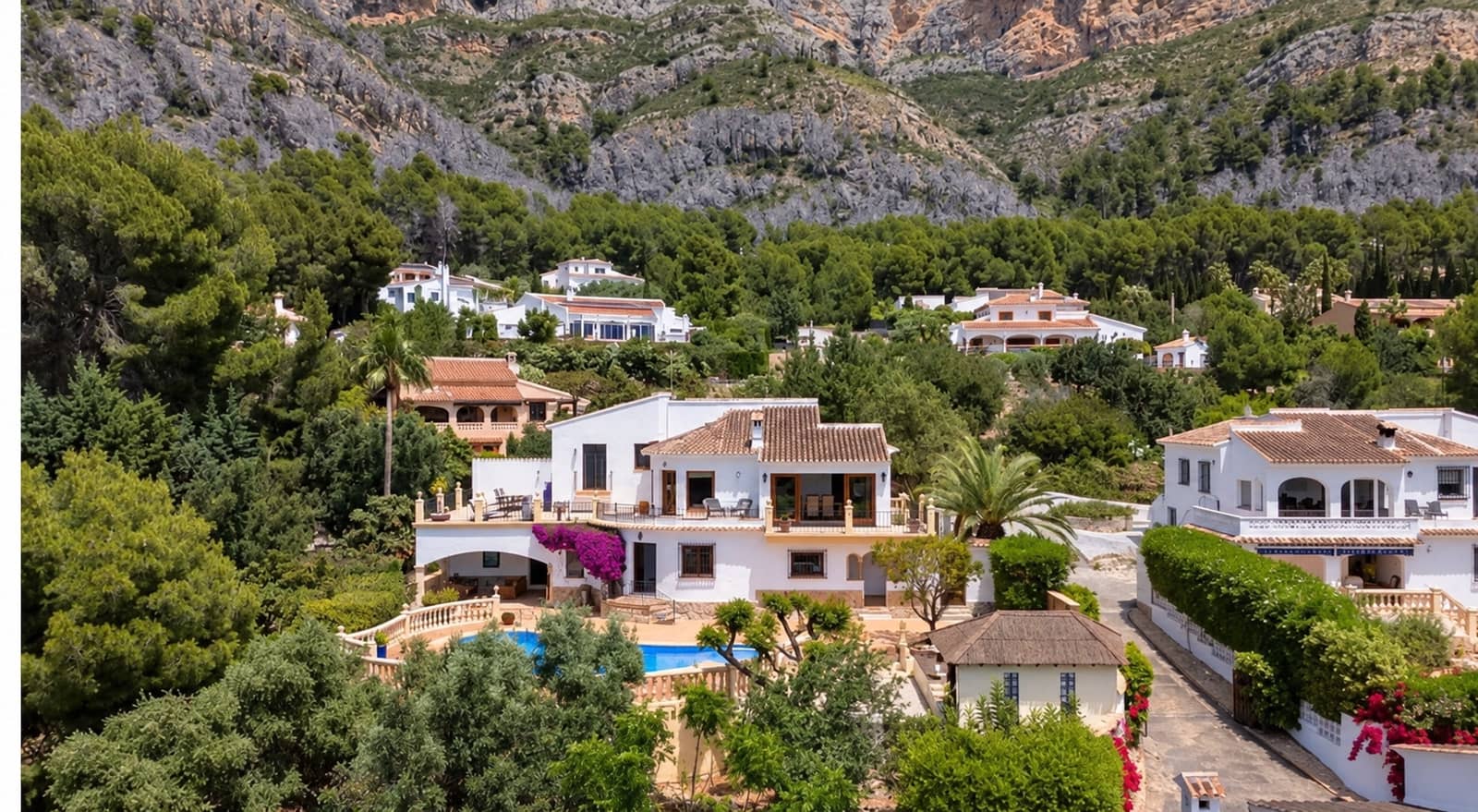 5 Zimmer Villa zu verkaufen in Javea / Xabia mit Pool Garage - 1.195.000 € (Ref: 10155732)