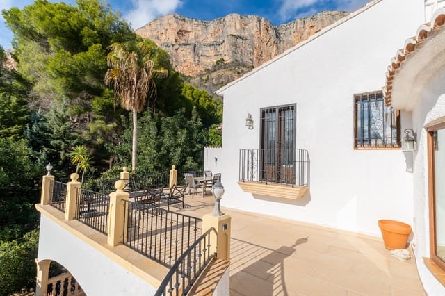 5 sovrum Villa till salu i Montgó - Ermita, Javea / Xàbia med pool garage - 1 195 000 € (Ref: 10155732)