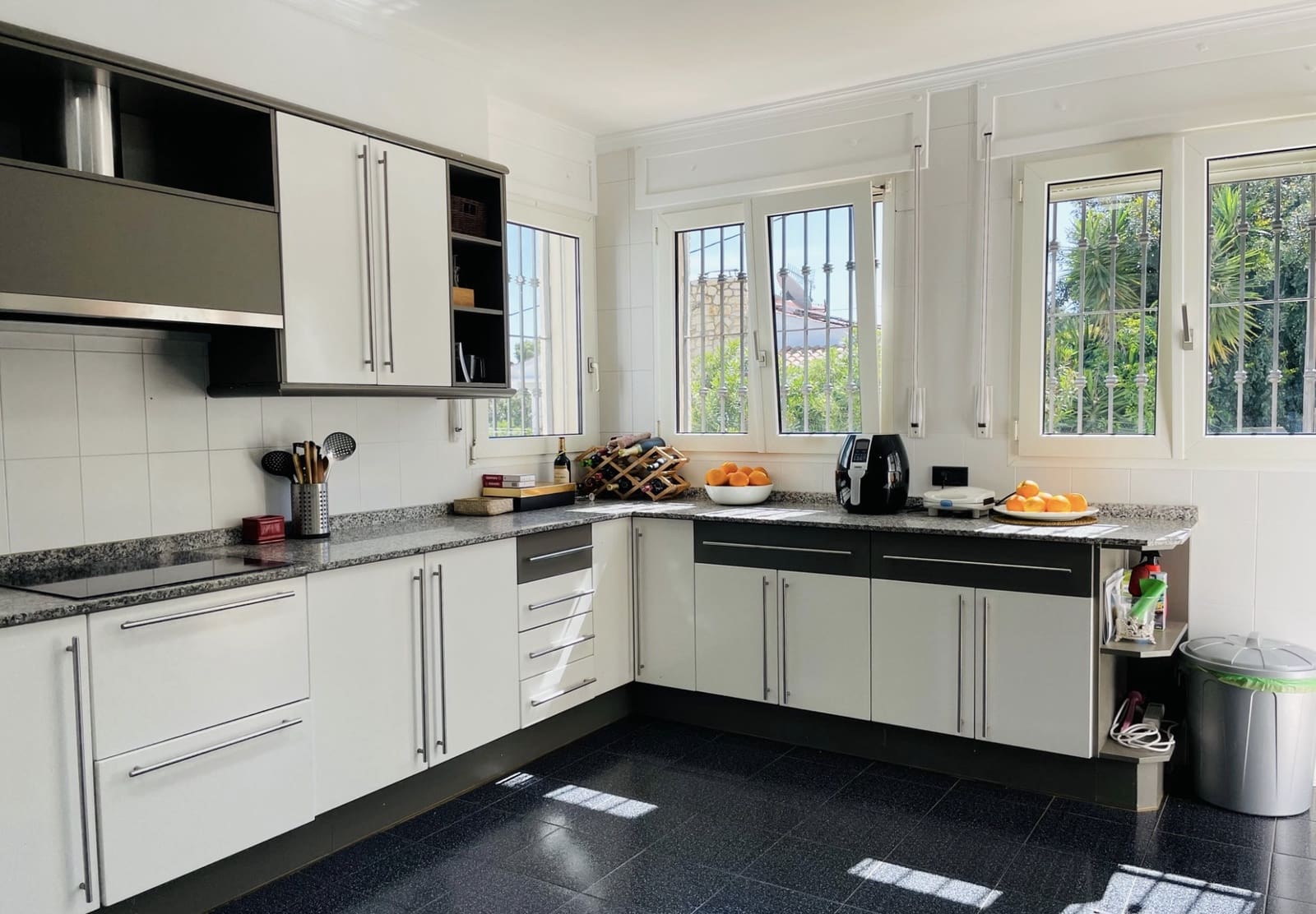 5 slaapkamer Villa te koop in Denia met zwembad - € 1.100.000 (Ref: 3427797)