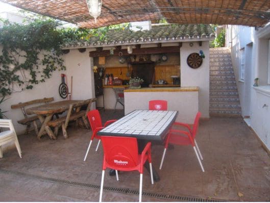 4 bedroom Villa for sale in Denia - € 890,000 (Ref: 5758745)