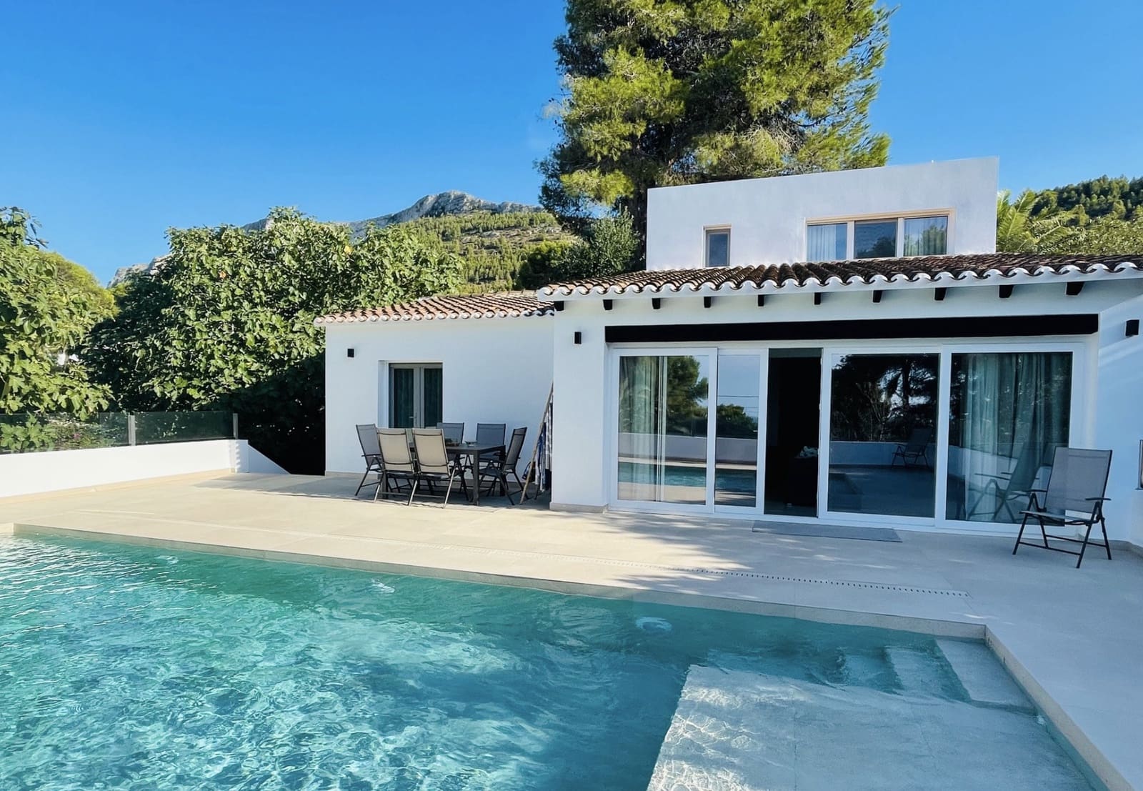 3 bedroom Villa for sale in Denia with pool - € 785,000 (Ref: 7627481)