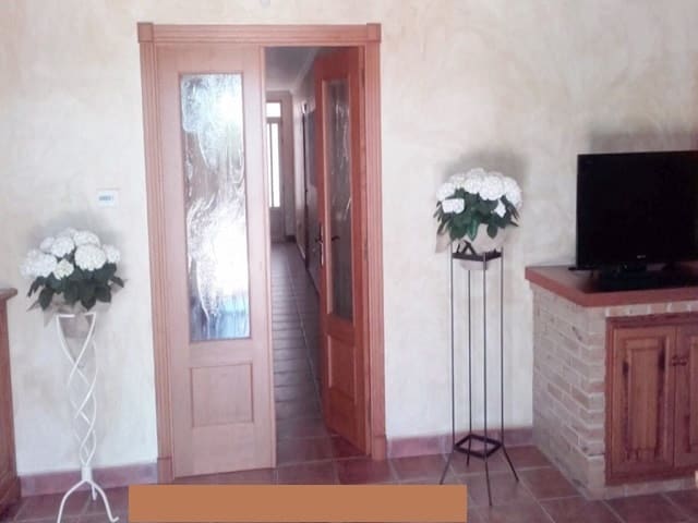 5 bedroom Villa for rent in Pedreguer with pool - € 2,600 (Ref: 7669183)