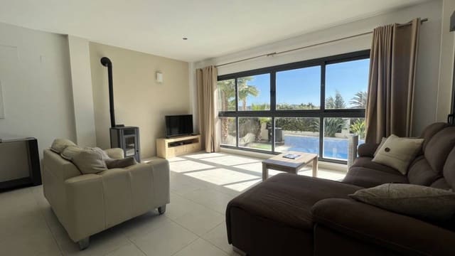 4 chambre Villa/Maison à vendre à Moraira, Teulada-Moraira avec piscine - 949 000 € (Ref: 7929612)