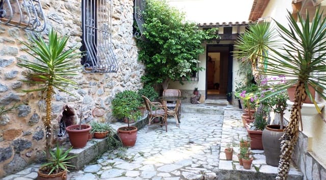 4 bedroom Finca/Country House for sale in Pedreguer with pool - € 698,999 (Ref: 8117154)