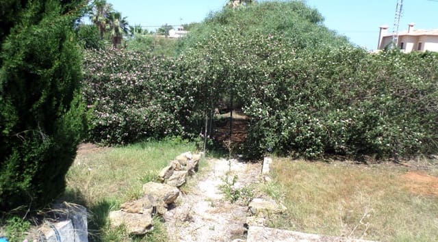 Chalet de 8 habitaciones en Dénia en venta con piscina - 749.000 € (Ref: 8129492)